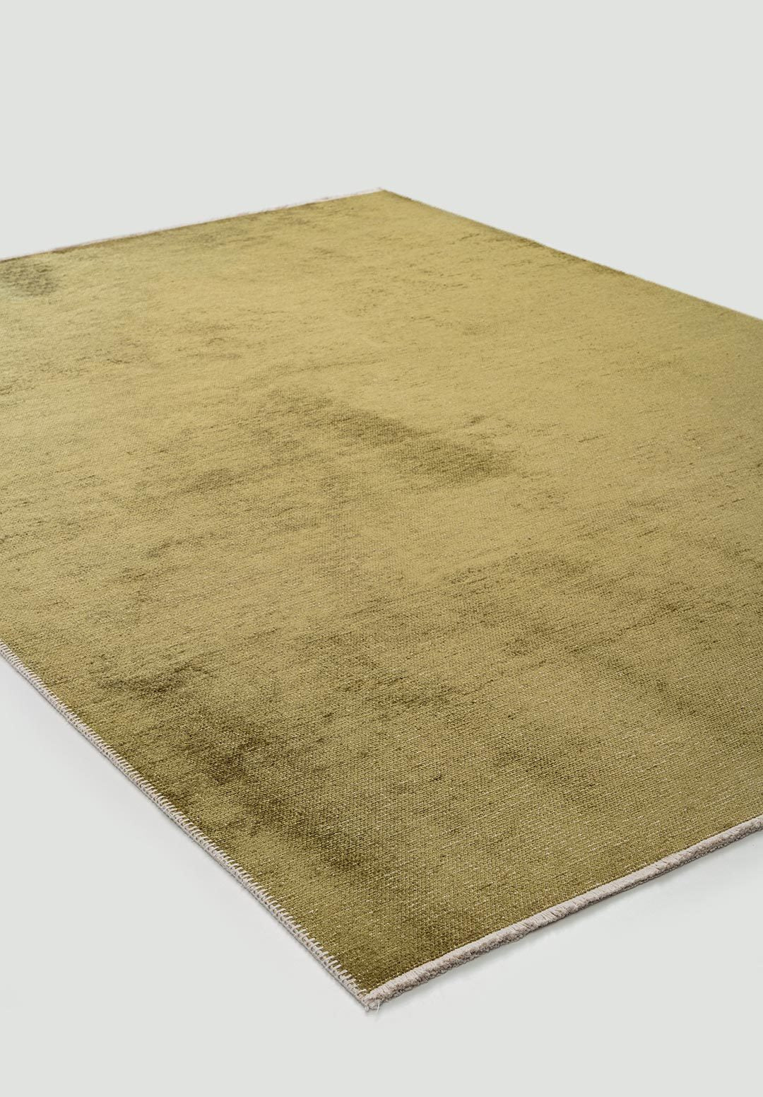 Basik Khaki Rug