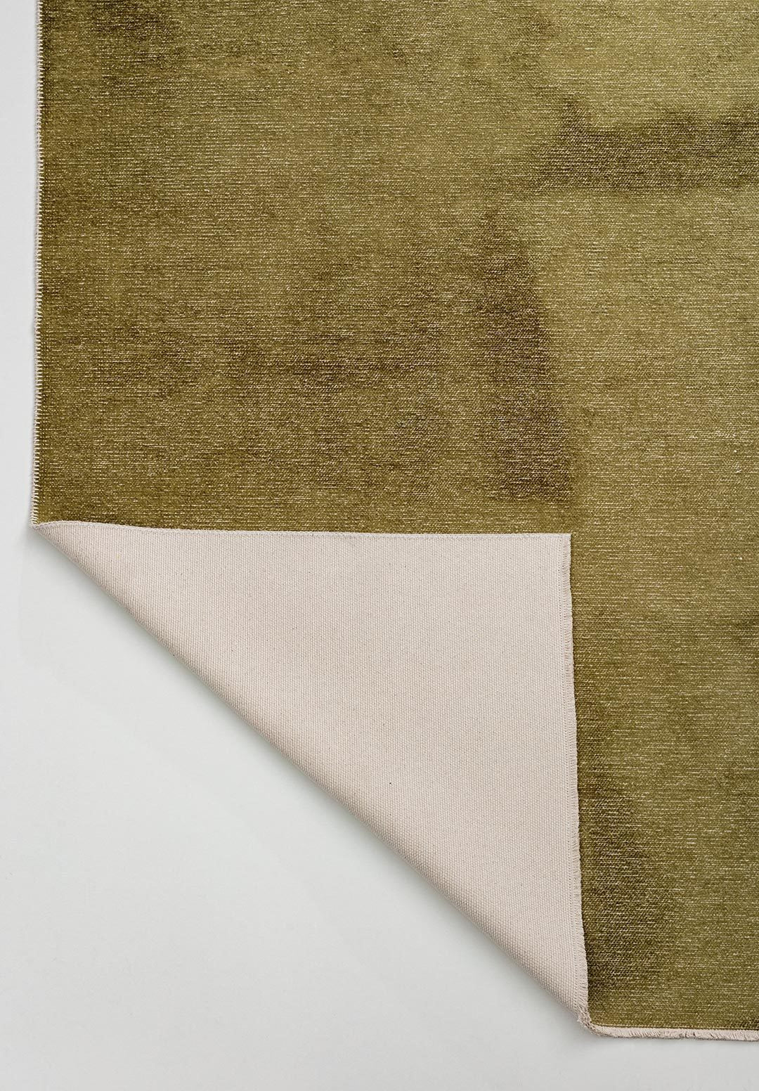 Basik Khaki Rug