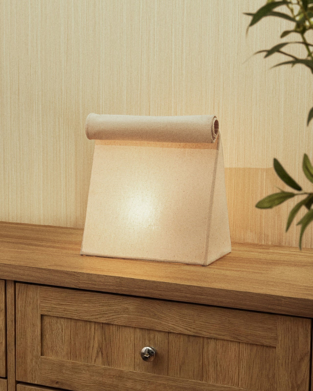 Living Room Lighting Ideas: How to Create the Perfect Glow at Home