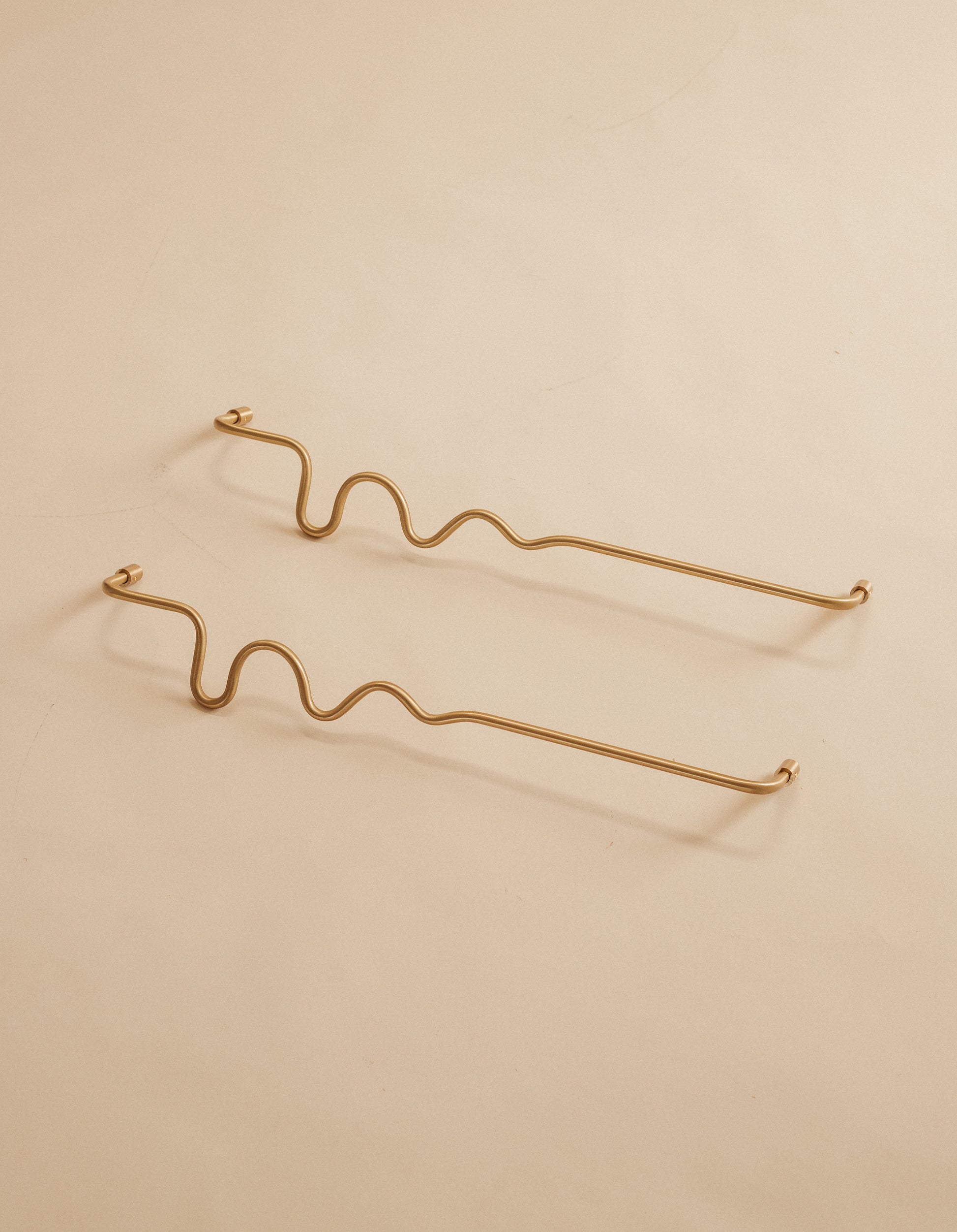 Glenn Towel Bar