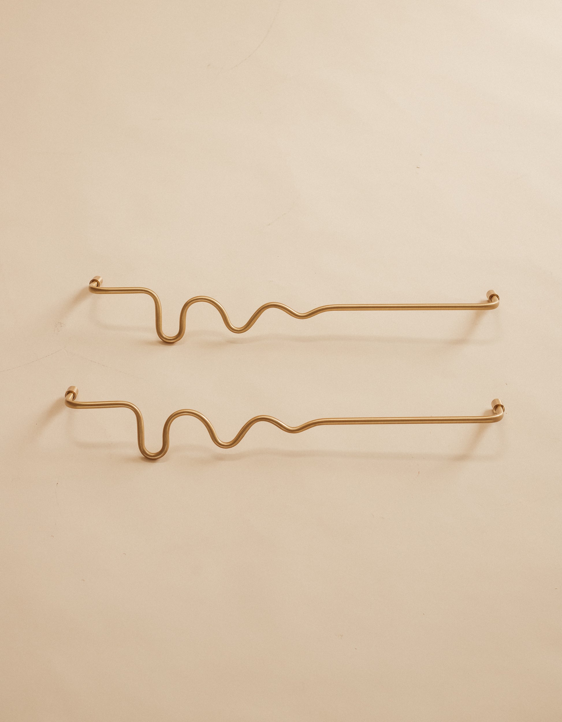 Glenn Towel Bar