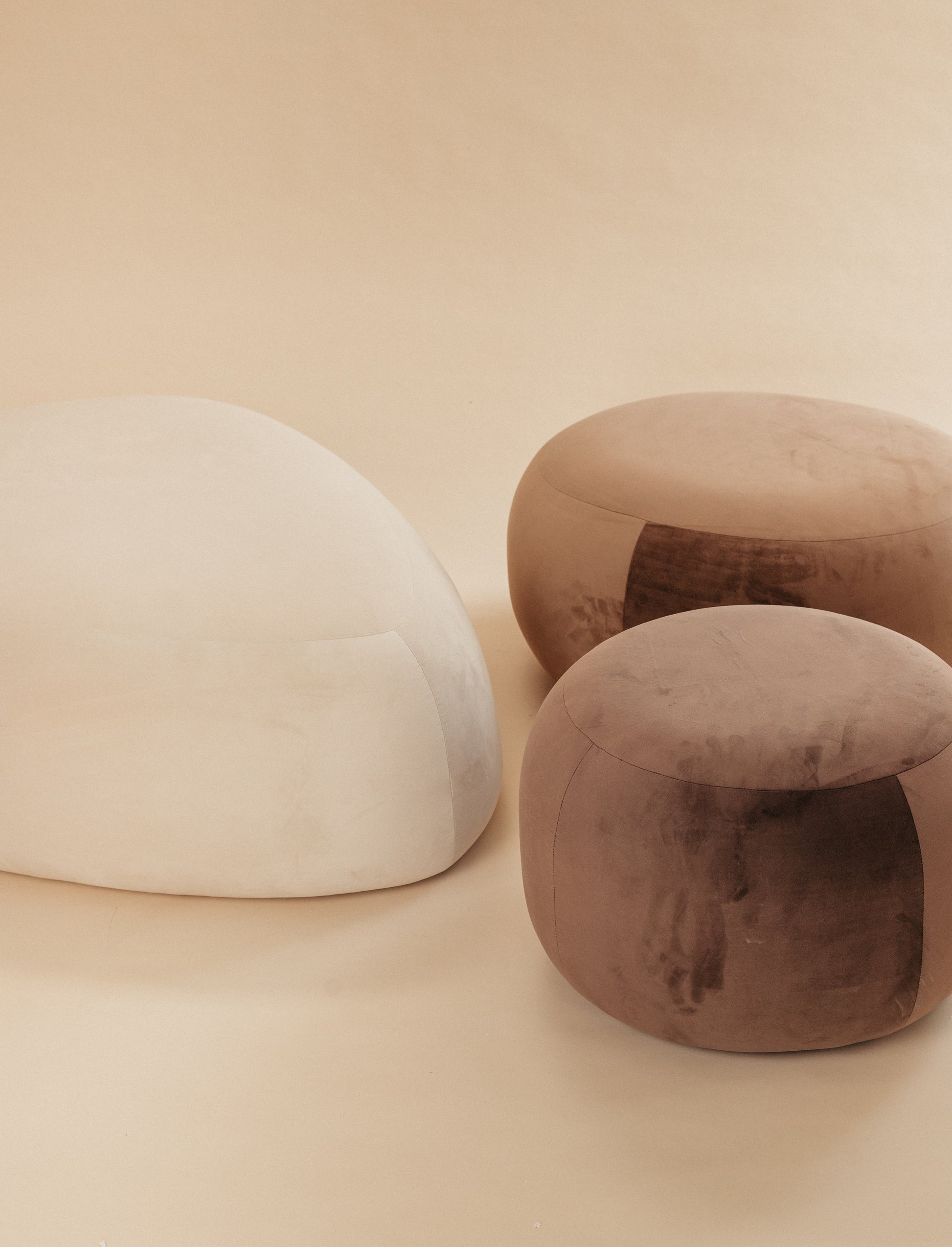 On The Rocks - Pebble Ottoman Set