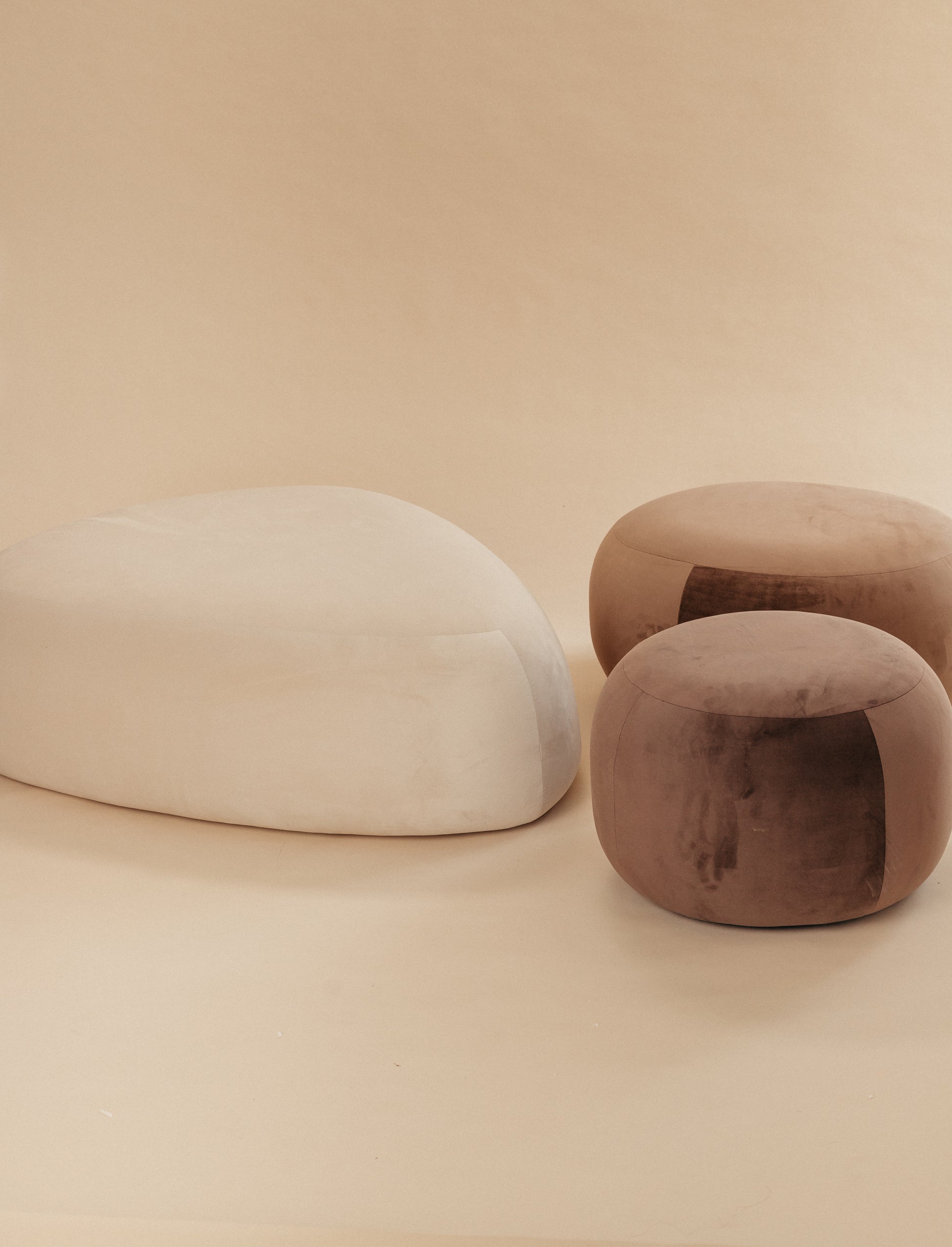 On The Rocks - Pebble Ottoman Set