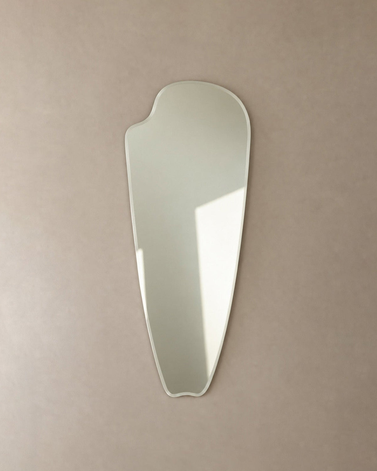 Jolene Mirror