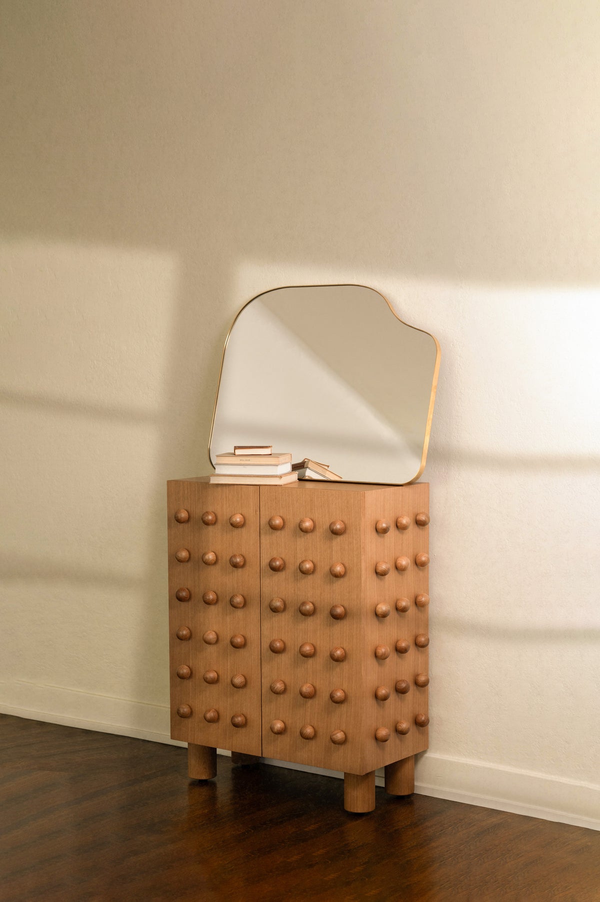 Manny Mantel Mirror